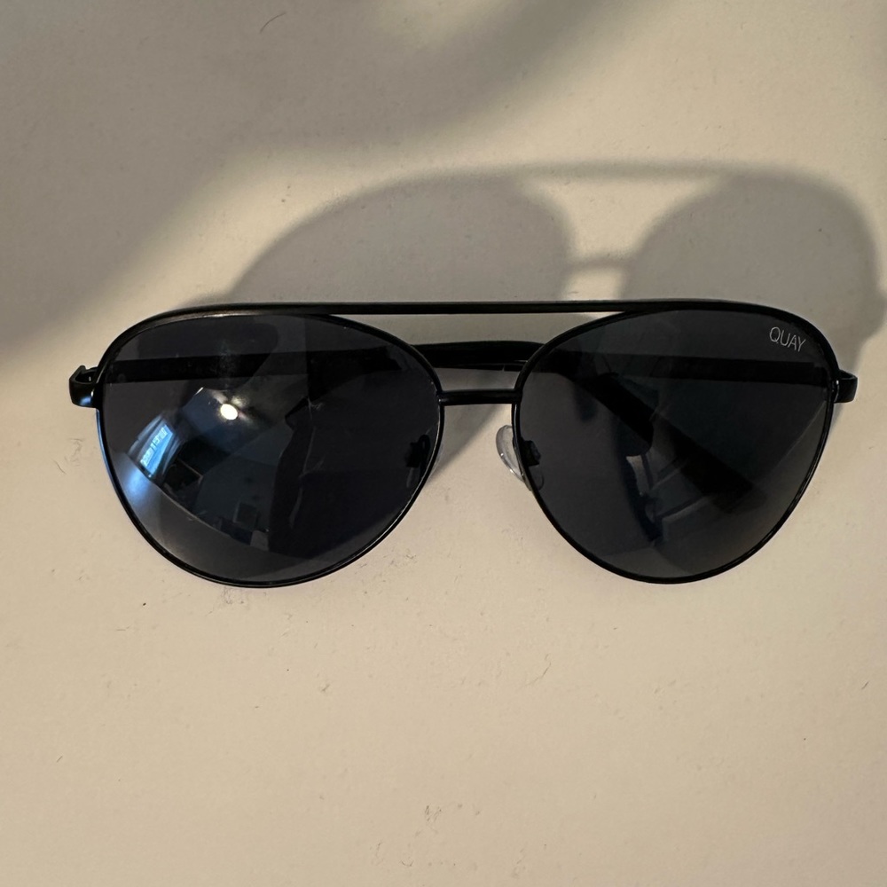 Quay oversized aviator sunglasses.